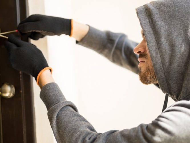 Διάρρηξη σπιτιού πώς να την αποτρέψεις